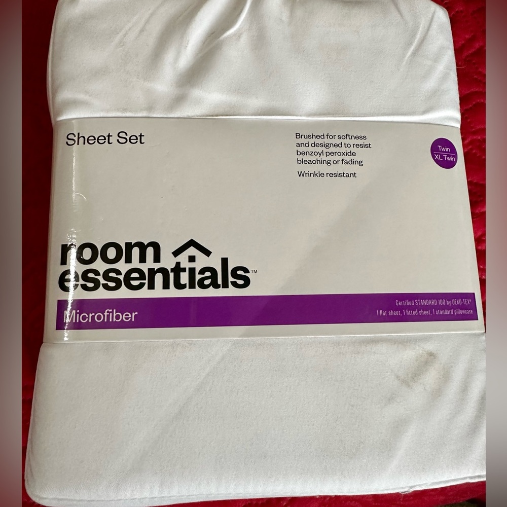 NWT Room Essentials XL‎ Twin Bedsheets